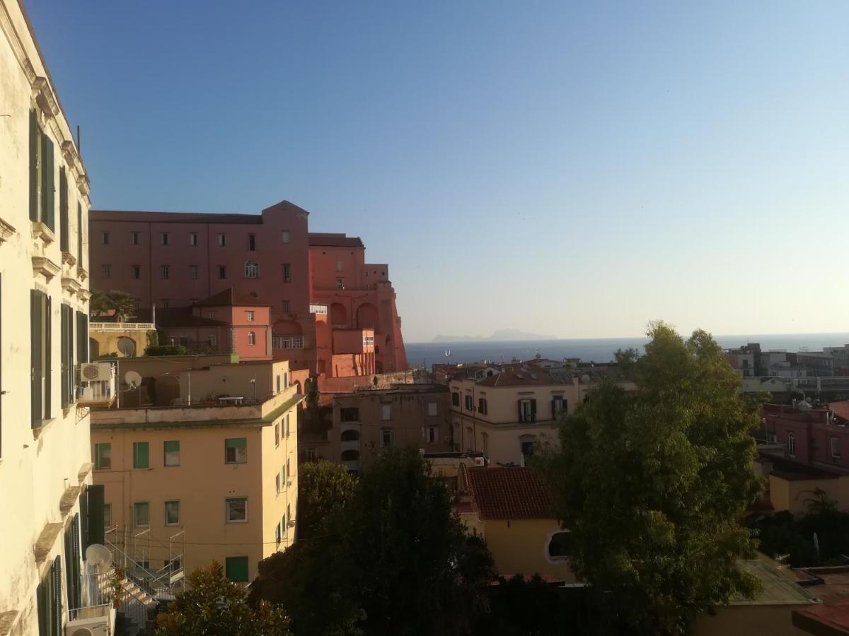 B-Montedidio Hotel Napels Buitenkant foto